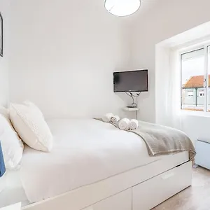 https://guestready-sweet-alcantara.hotels-lisbon-portugal.com